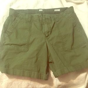 GAP chino shorts